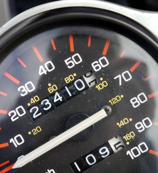 how to change the mileage on a digital odometer