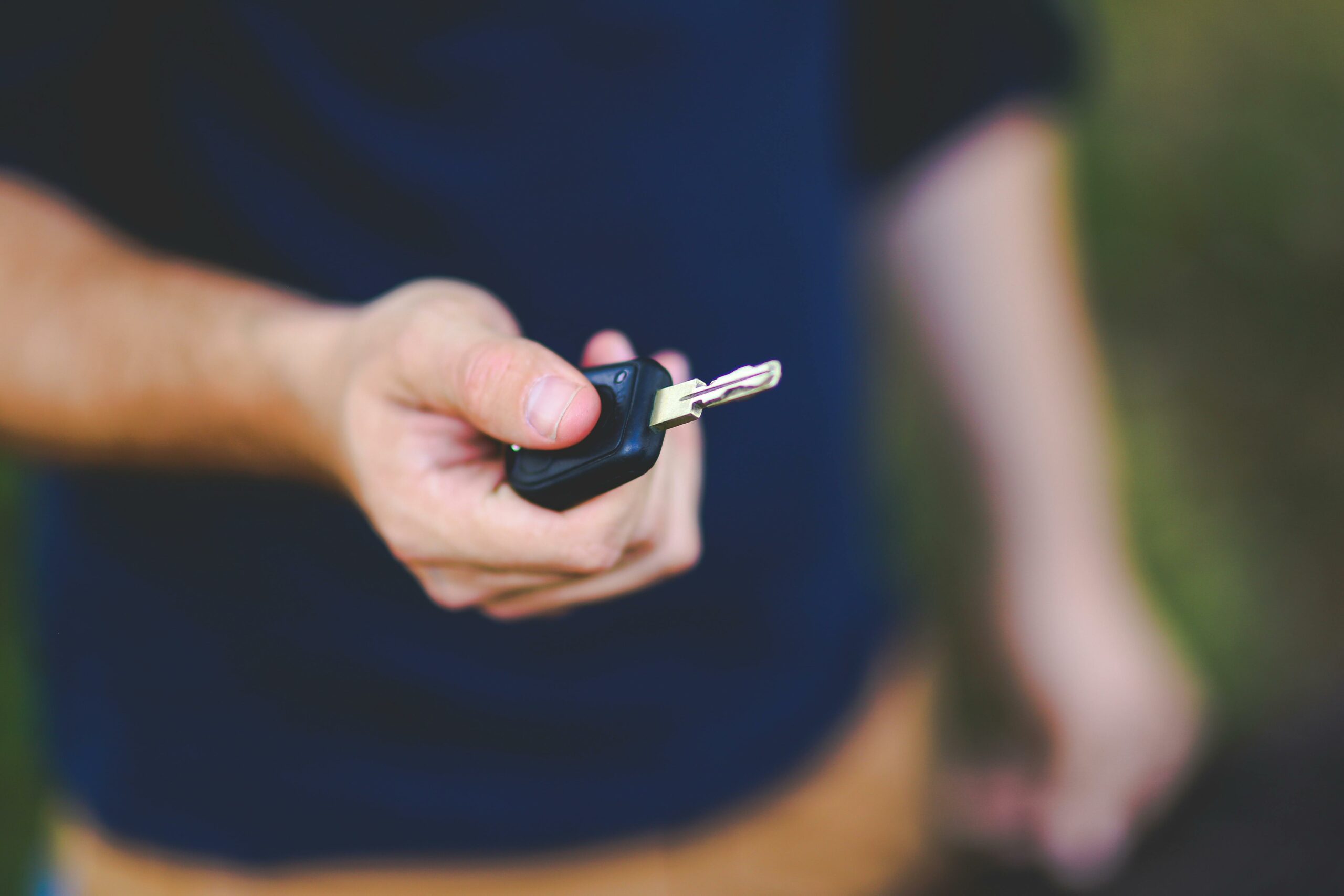 car-key-on-hand